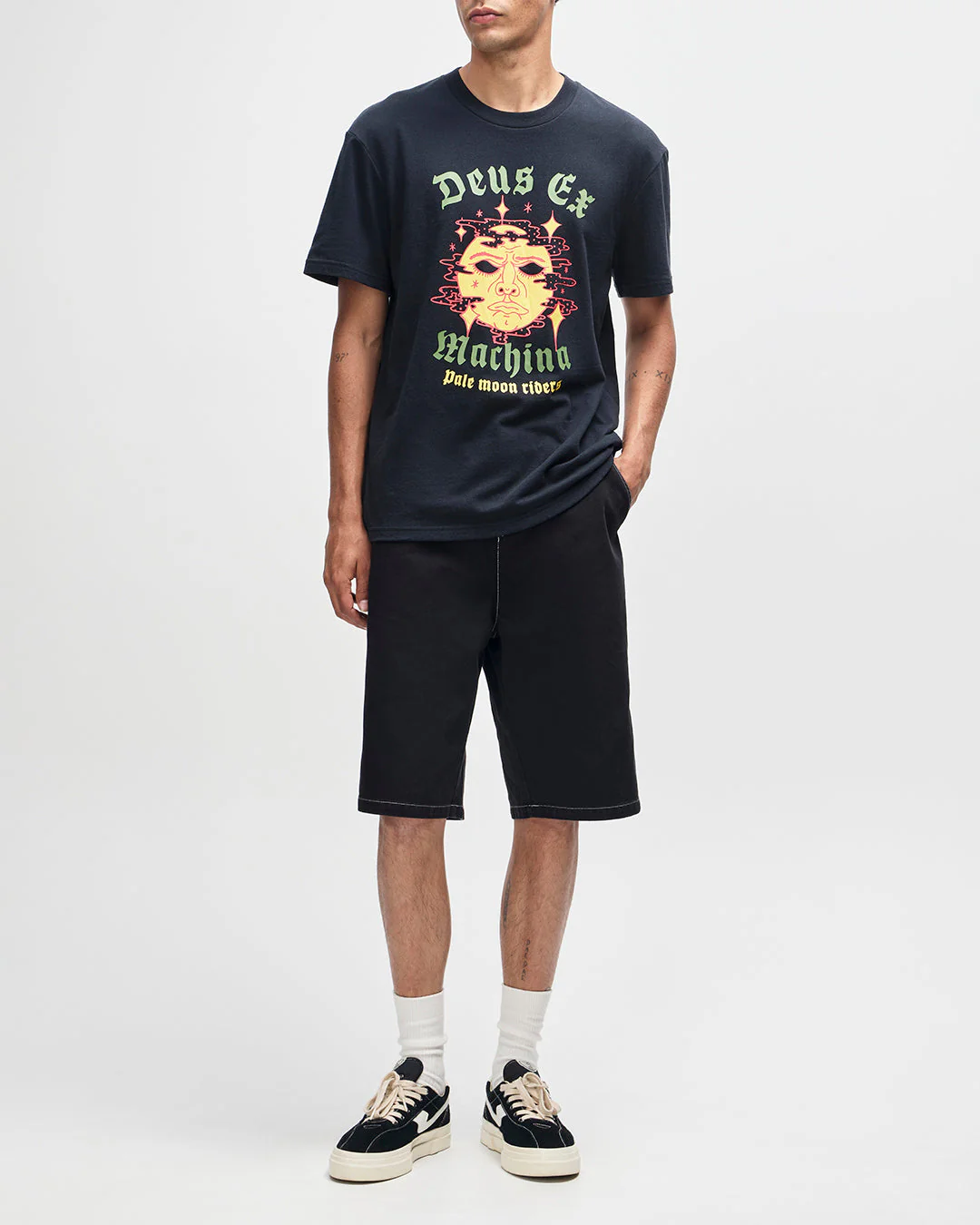 Solaris Tee - Black - Image 5